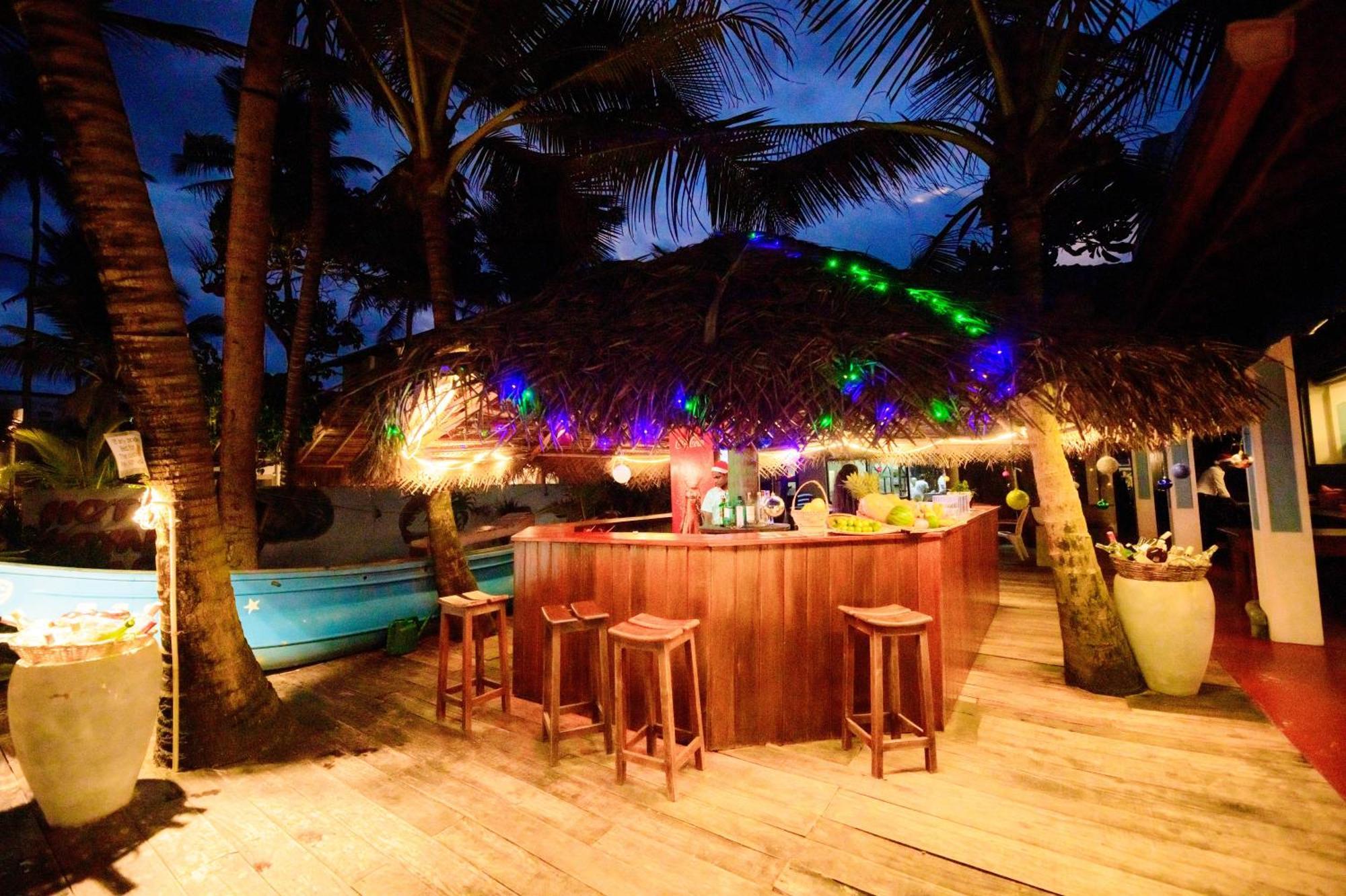Royal Beach Hotel & Restaurant Hikkaduwa Dış mekan fotoğraf