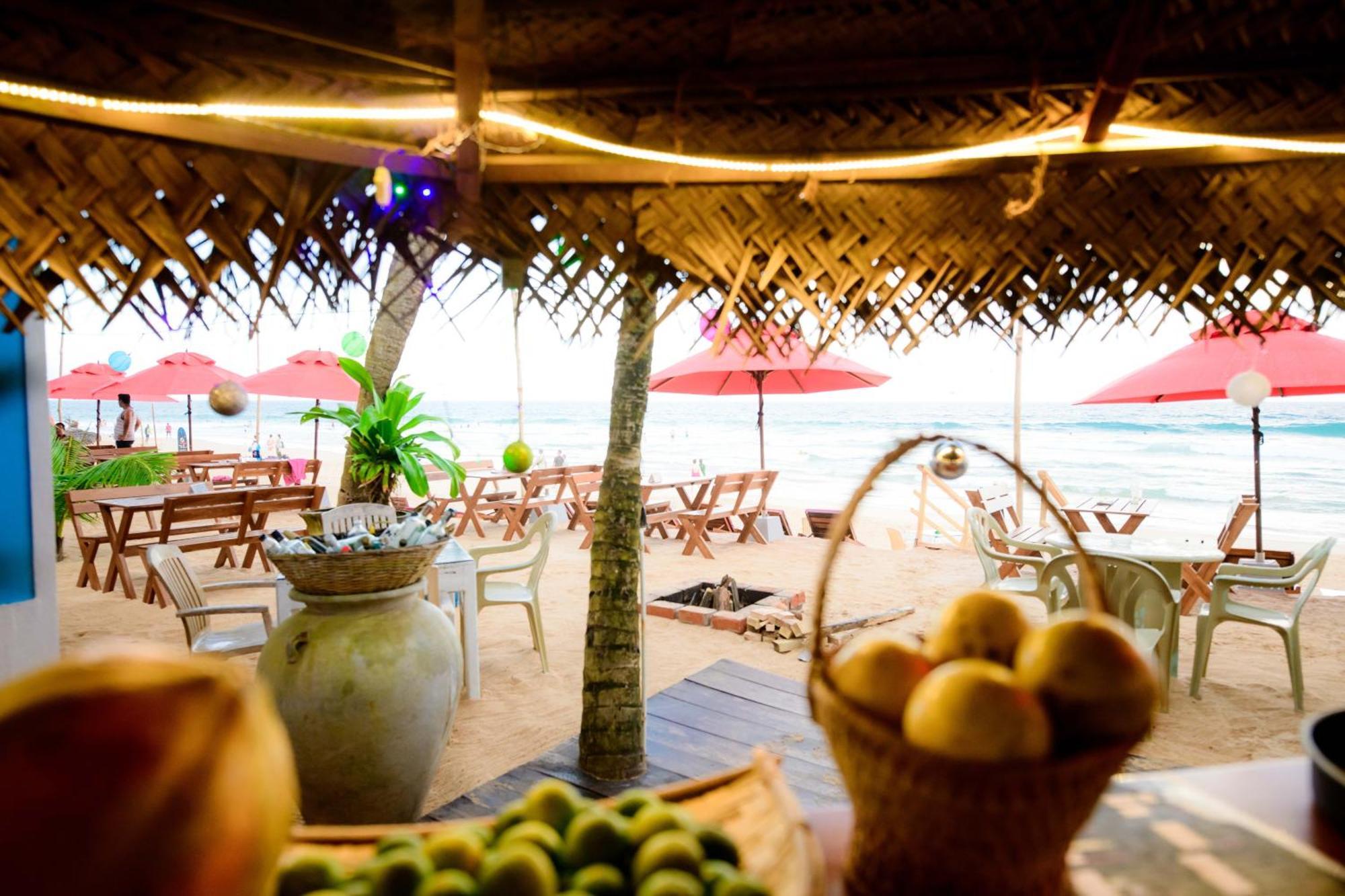 Royal Beach Hotel & Restaurant Hikkaduwa Dış mekan fotoğraf
