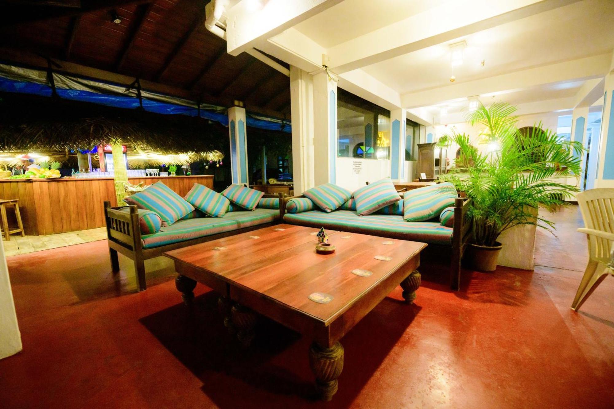 Royal Beach Hotel & Restaurant Hikkaduwa Dış mekan fotoğraf
