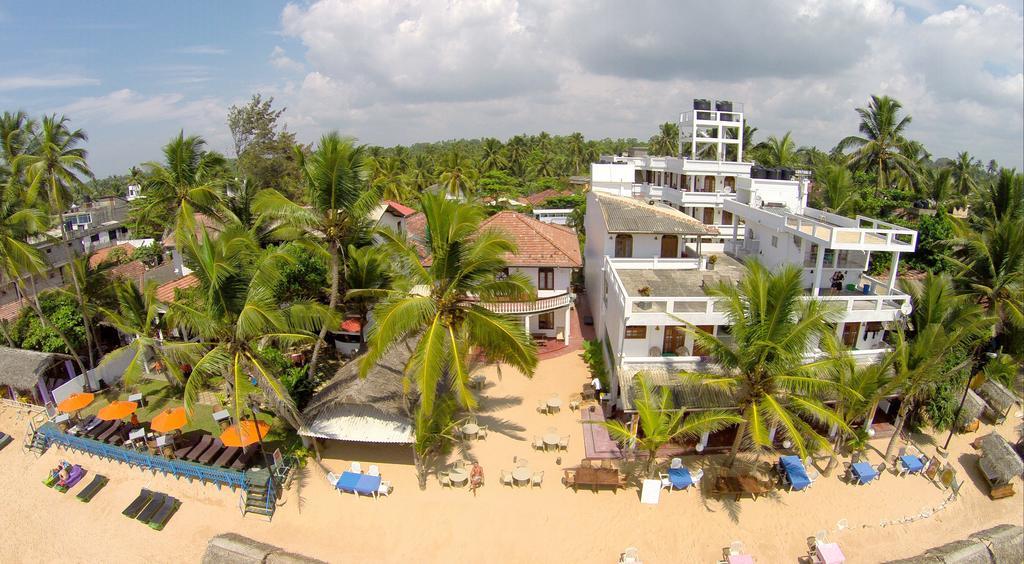 Royal Beach Hotel & Restaurant Hikkaduwa Dış mekan fotoğraf